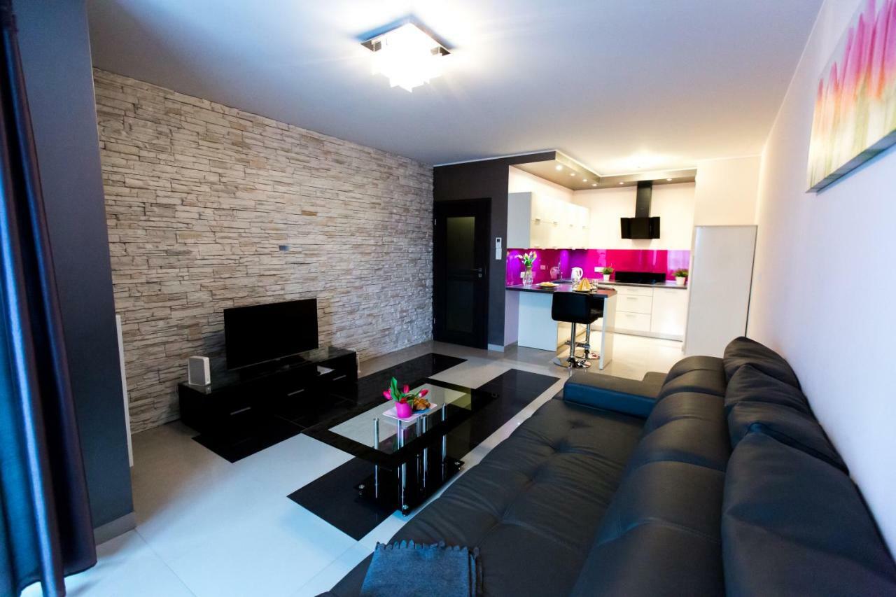 Pcd Aparthotel Ochota Warsaw Luaran gambar