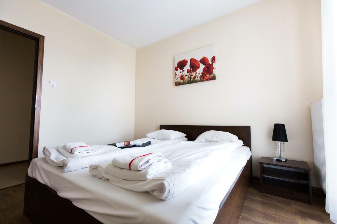 Pcd Aparthotel Ochota Warsaw Luaran gambar