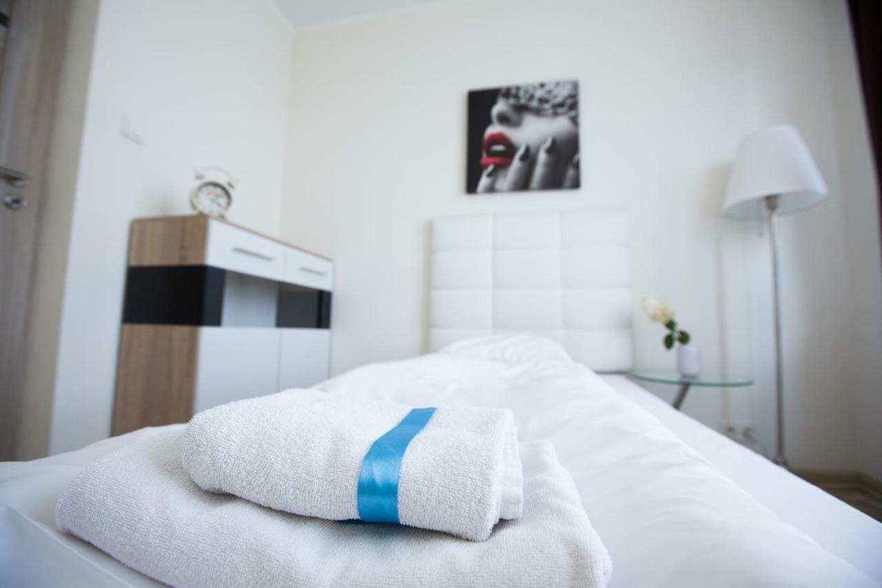 Pcd Aparthotel Ochota Warsaw Luaran gambar